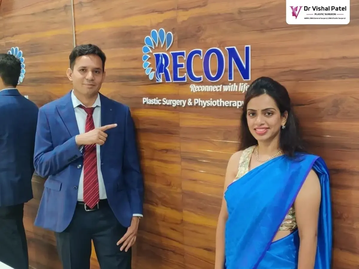Dr. Vishal Patel & Dr. Aparna Patel at Recon Plastic Surgery & Physiotherapy Clinic in Mumbai.