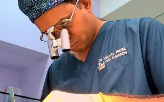 Best Plastic Surgeon in Mumbai for Acne Scar Treatment