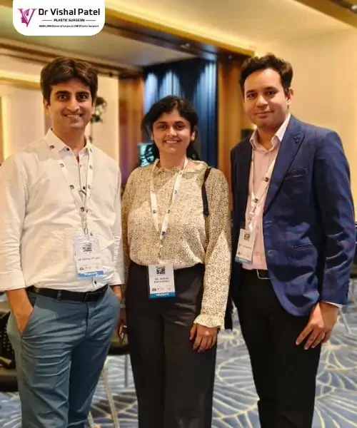 Dr Vishal Patel at a Plastic surgery conference with his colleagues