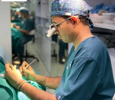 Dr. Vishal Patel Performing Scar Revision Surgery in Mumbai Dr. Vishal Patel Performing Scar Revision Surgery in Mumbai