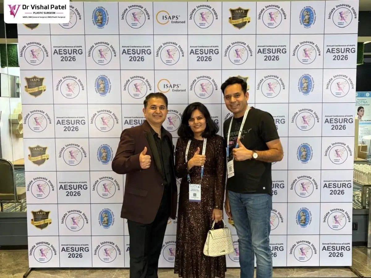 Dr. Vishal Patel with Dr. Parag Telang at AESURG 2026
